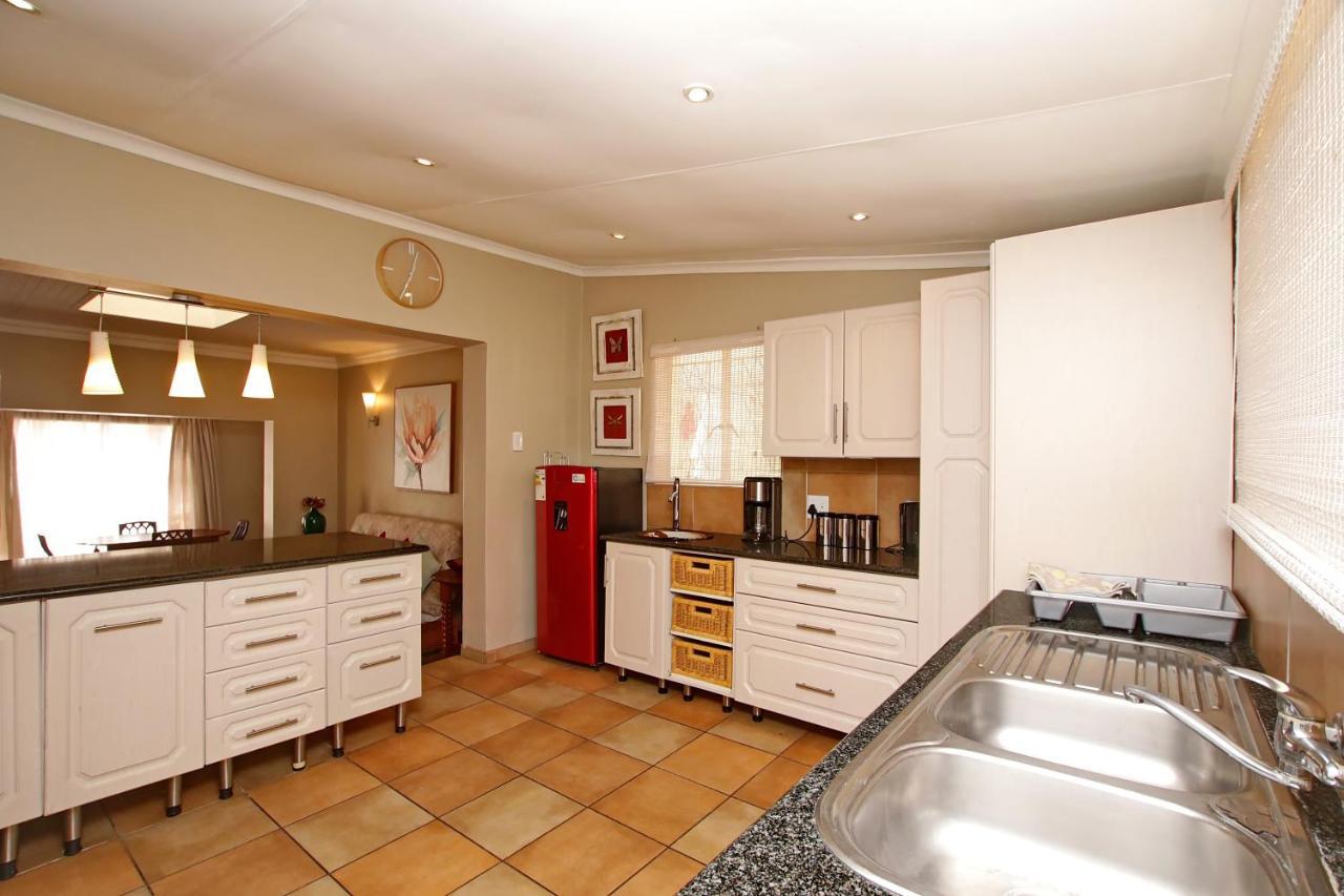 Arum Place Guest House Johannesburg Dış mekan fotoğraf